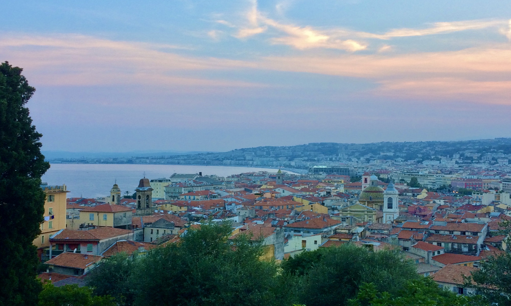 Nice et ses proches alentours - Panorama sur Nice